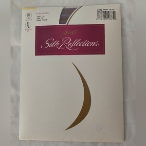 Hanes Silk Reflections Silky Sheer Pantyhose Nude Tan Brown Barely There SZ EF